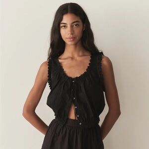 Doen Black Traveler Top size Small Never Worn!